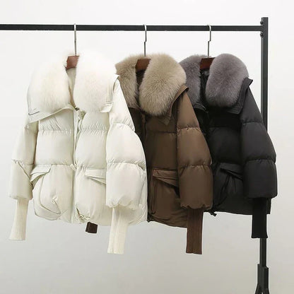Felicia - Luxurious puffer jacket with faux fur collar