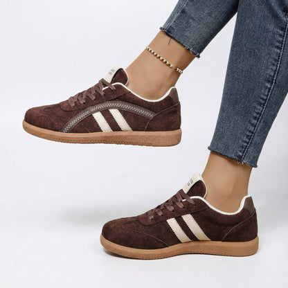 Chloe™| Comfort Sneakers