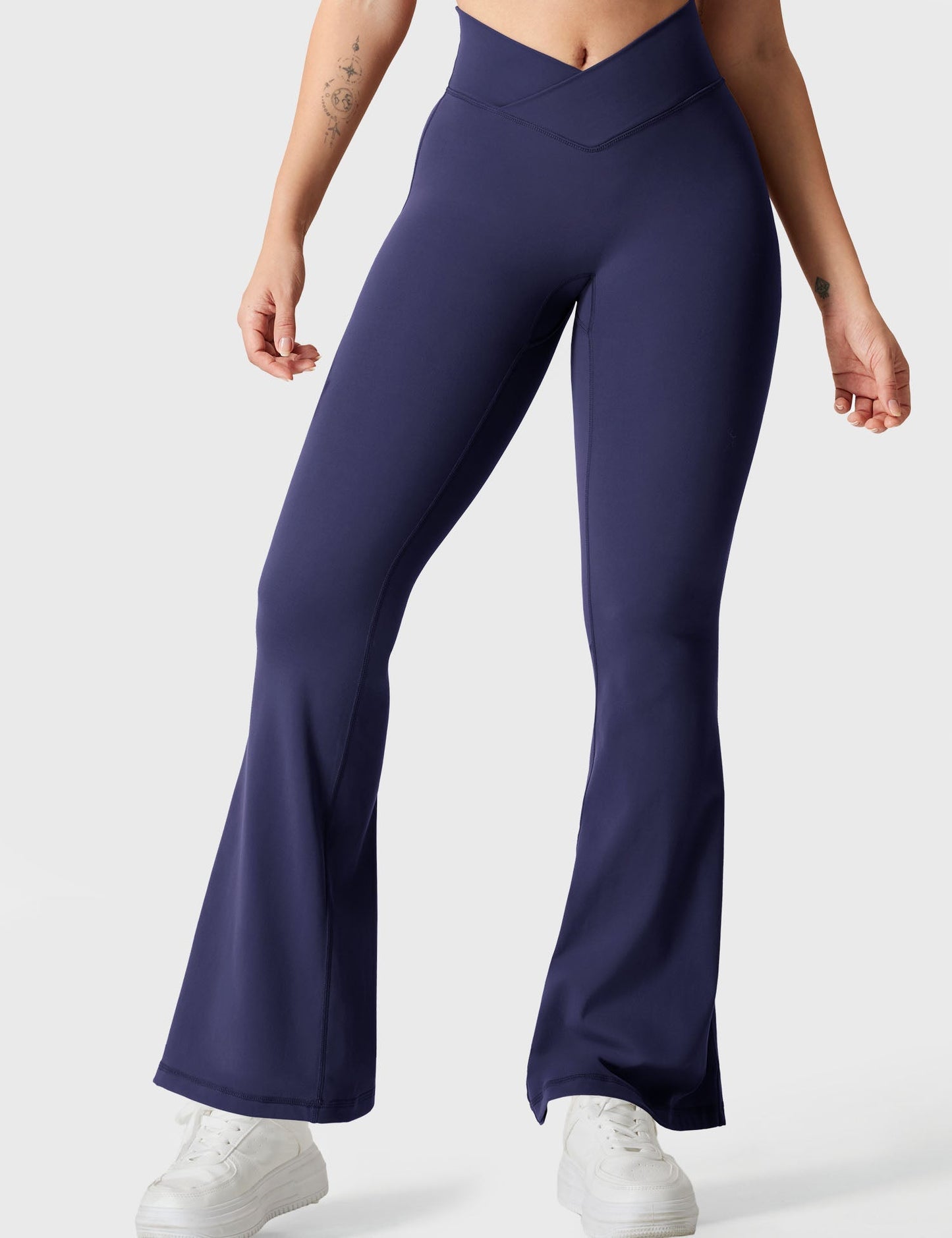 Kalie™ SoftFlow 30" Flared Leggings