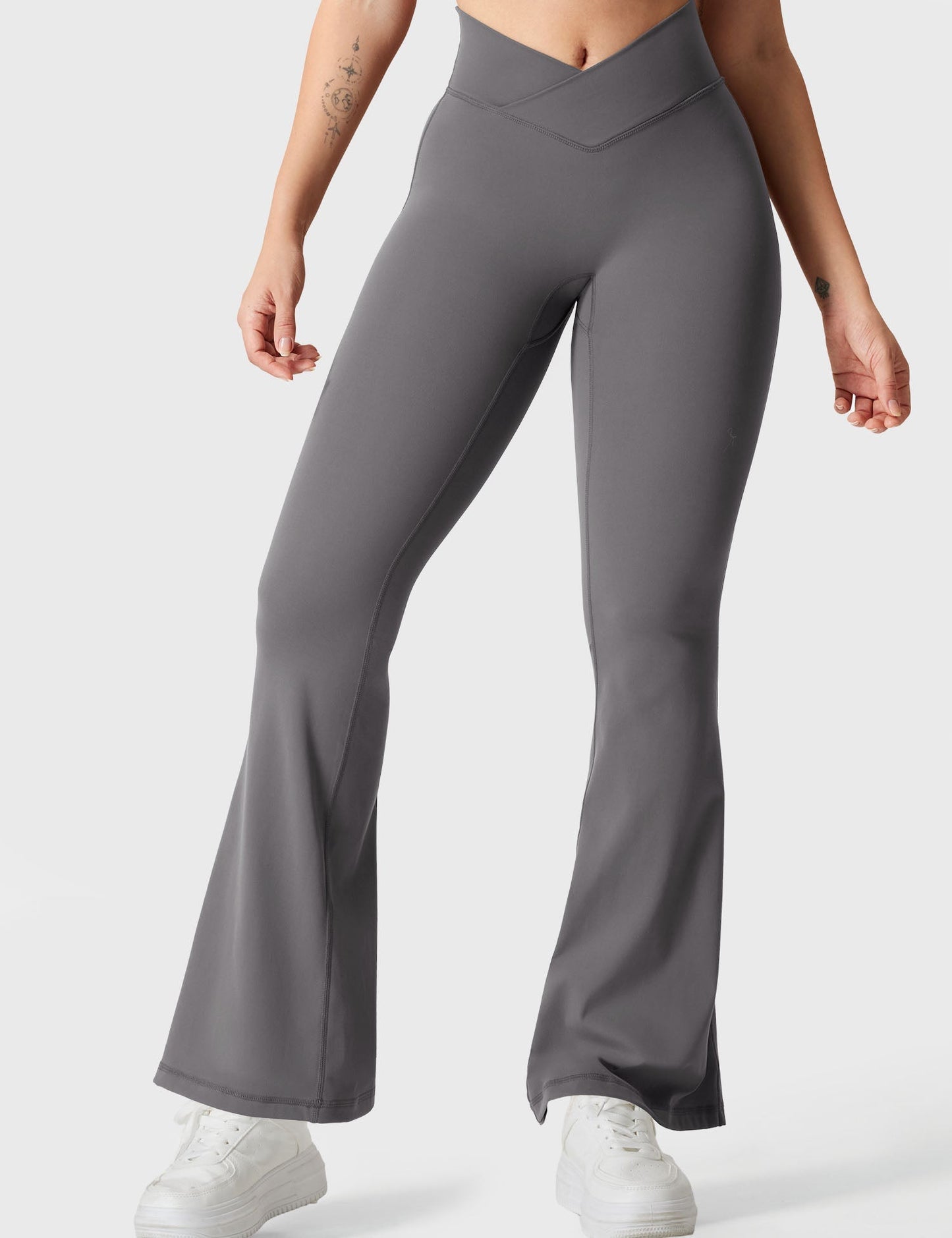 Kalie™ SoftFlow 30" Flared Leggings
